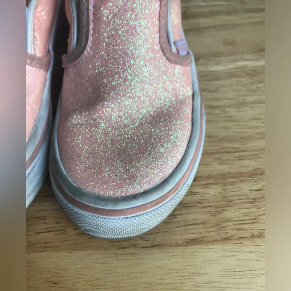 Vans Classic Slip-On Kids “Glitter - Apricot Nectar” Size: US 11.0 EUR 27.5